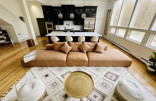 Town of Wawayanda Villa | Luxury School House Retreat With Pool & Sauna - 1HR from NYC