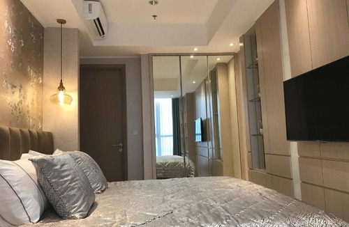 Pantai Indah Kapuk Apartment | Luxury Sea View Gold Coast Suite Apartment