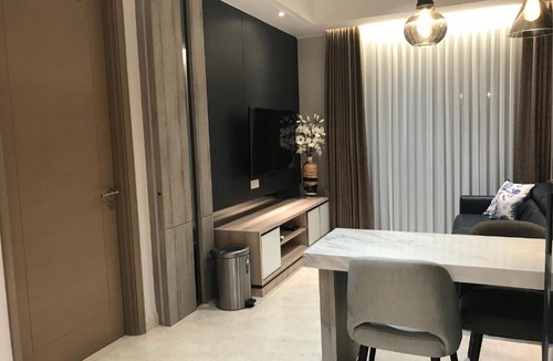 Pantai Indah Kapuk Apartment | Luxury Sea View Gold Coast Suite Apartment