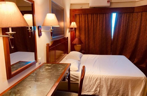 Tanjung Bungah Resort | Luxury seafront resort home