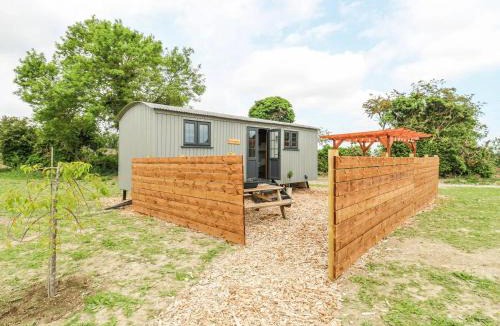 Cambridge Other | Luxury Shepherd Hut with Private Hot Tub