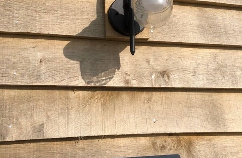 Stone in Oxney Cabin | Luxury Shepherd's Hut with woodburnern