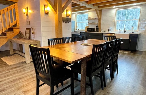 Ludlow House | Luxury Ski Chalet - Okemo Killington