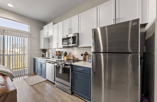 Deep Ellum Apartment | Luxury Skyline Escape/FIFA WC/King Bed/Free Parking/DT View/Sauna