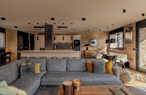 Soldeu Apartment | Luxury Snow Peak Residence