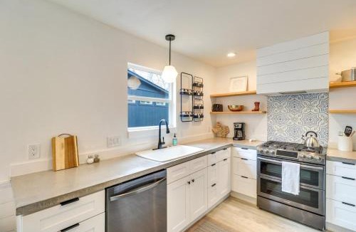 Austin House | Luxury South Austin Estate with Pool and Guest House