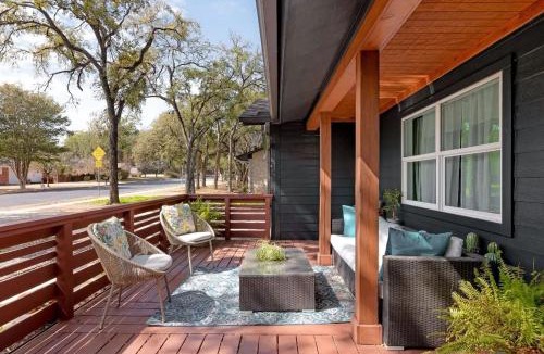 Austin House | Luxury South Austin Estate with Pool and Guest House