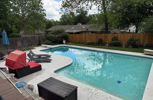 South Tulsa House | Luxury Southern Hills Home w/Pool great place for staycations,