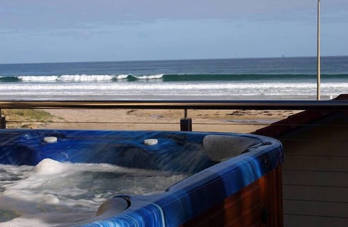 Moana House | Luxury Spa “Beachfront Moana”