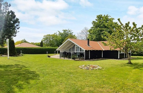 Mommark Strand House | Luxury Spa Retreat on Als - By Traum Ferienwohnungen
