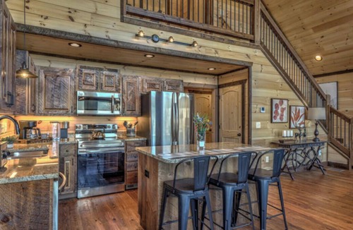 Morganton Cabin | Luxury, Spacious Cabin w/Mtn view, work office, hot-tub, arcades, Weber Grills
