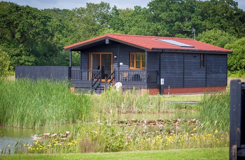 Hinton Ski Chalet | Luxury spacious lodge.