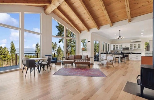 Lakeside House | Luxury Stay | Breathtaking Views