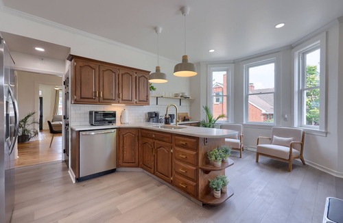 Rheems House | Luxury Stay in Elizabethtown