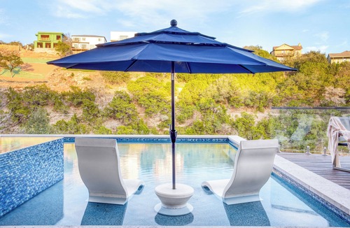 Apache Shores House | Luxury stay w/Lake View, Pool, Hot Tub, Fire Pit, Ping Pong | Barton