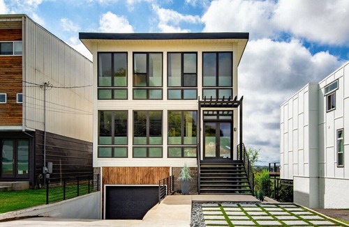 Katie Hill Neighborhood House | Luxury Stay w/Large Rooms & Blackout Curtains