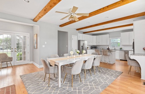 Luray House | Luxury Stone House – Pool Open, Hot Tub & Views
