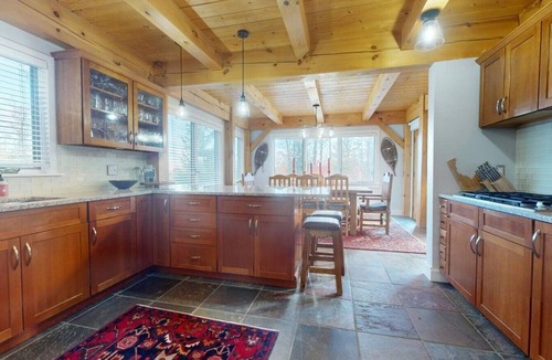 Stratton Mountain House | Luxury Stratton Getaway-On Shuttle,Prime Location!