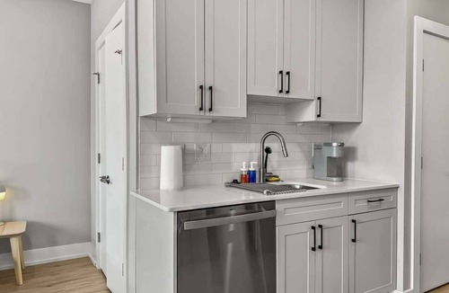 Northern Liberties Apartment | Luxury Studio | 1 Bed | Northern Liberties