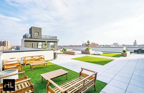 Flatbush Apartment | Luxury studio apartment in full amenity building.