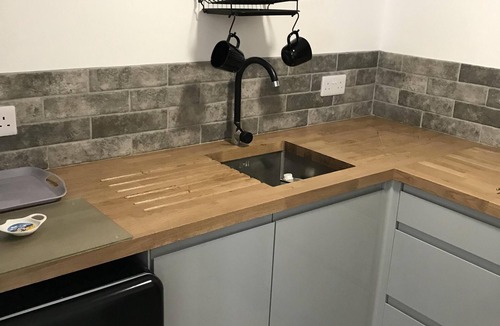 Millendreath Apartment | Luxury-Studio-En-suite Apartment