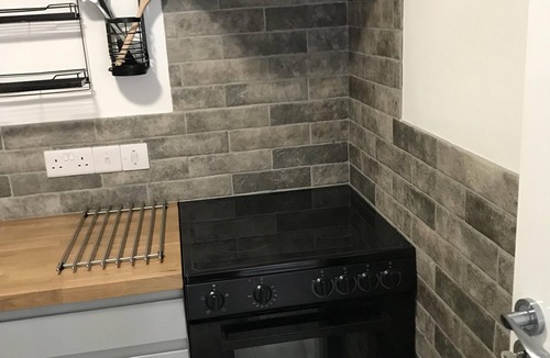 Millendreath Apartment | Luxury-Studio-En-suite Apartment