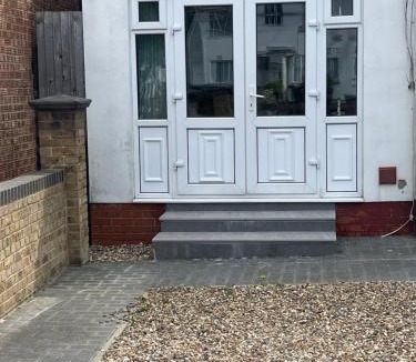 Barnhill Apartment | Luxury Studio in Wembley