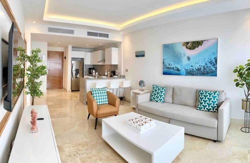 Samana Apartment | Luxury, Stunning Bay View Pool