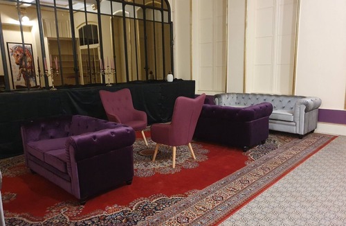 Epernay Apartment | Luxury suite in Épernay.