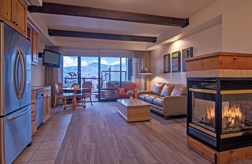 Kimball Junction House | Luxury Suite