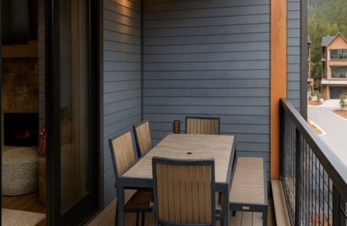 Keystone Villa | Luxury Summer Escape | Hot Tub Access Sleeps 9