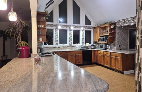 Annandale House | Luxury Sunlight home in Annandale