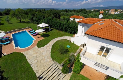 Rakalj Villa | LUXURY SUPER great HOUSE, 5 BEDROOMS, 10 PEOPLE QUIET RESORT
