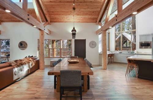 Tahoe City Cabin | Luxury Tahoe Family Lodge