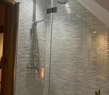 Cullompton House | Luxury Three Bedroom Barn Conversion in Devon