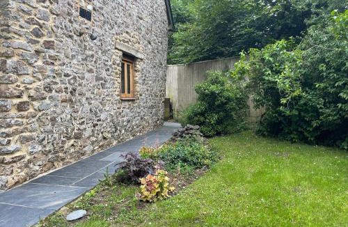 Cullompton House | Luxury Three Bedroom Barn Conversion in Devon