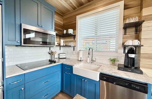 Escalante House | Luxury Tiny Home Near Bryce Canyon & Escalante