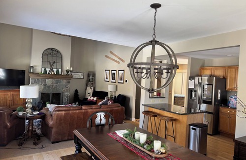 Killington House | Luxury Topridge Ski in/out 3 story townhouse with direct access to SunDog Trail