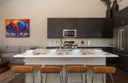 Rendezvous House | Luxury townhome cabin 58, minutes from Winter Par