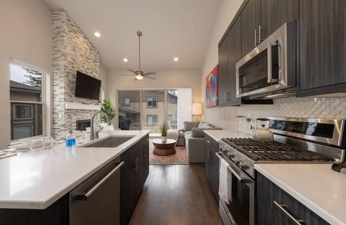 Rendezvous House | Luxury townhome cabin 58, minutes from Winter Par