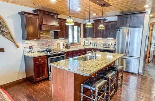 Inlet House | Luxury Townhome N1 - 4th Lake