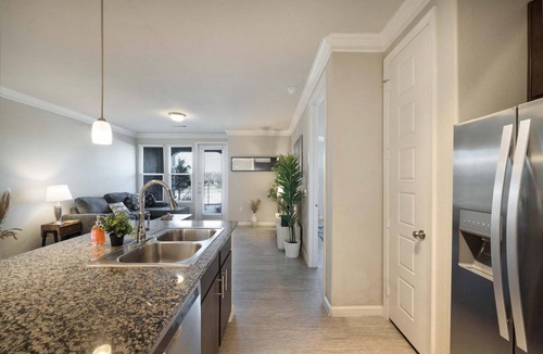 McNeil Apartment | Luxury Townhome Pool North Austin Evonify