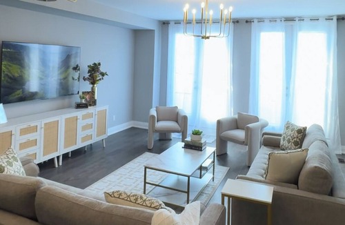 Newmarket House | Luxury Townhome w/Private Elevator