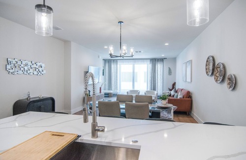 McNeil House | LUXURY TOWNHOME WITH 4-bedroom townhome in charming Austin CENTRALLY LOCATED.