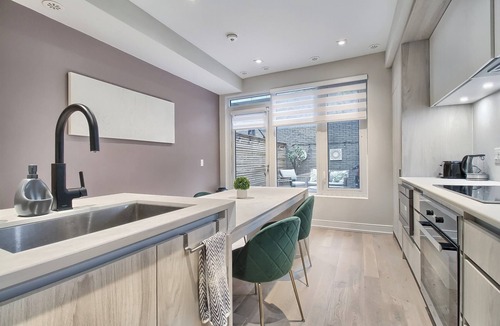 Bloor-Yorkville House | Luxury Townhouse in Downtown Toronto