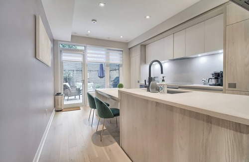 Bloor-Yorkville House | Luxury Townhouse in Downtown Toronto