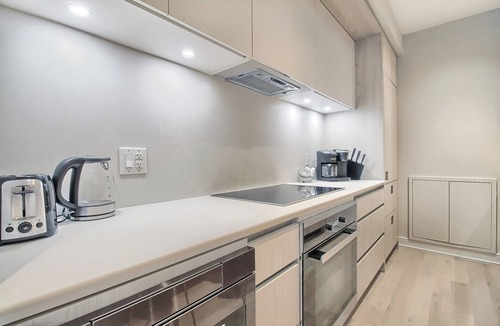 Bloor-Yorkville House | Luxury Townhouse in Downtown Toronto