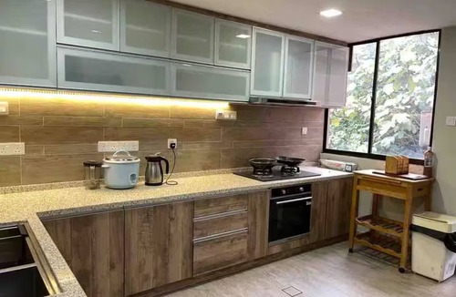 Seri Kembangan House | Luxury TownHouse @ Serdang