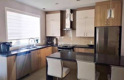 Mirabel House | Luxury Townhouse Near Montreal