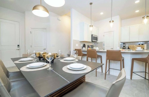 Florida Central Atlantic Coast House | Luxury Townhouse Near Universal At Paradiso Grande